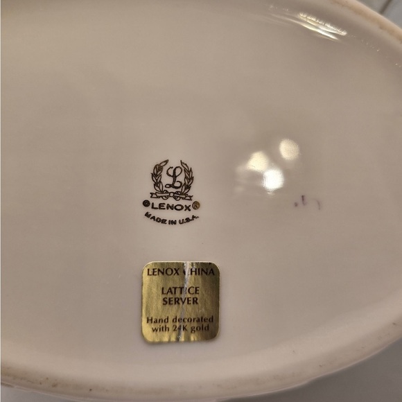 Lenox Ivory Basket Weave Lattice Oval Serving Dish 24k Gold Rim 8 Inches Long - Picture 4 of 4